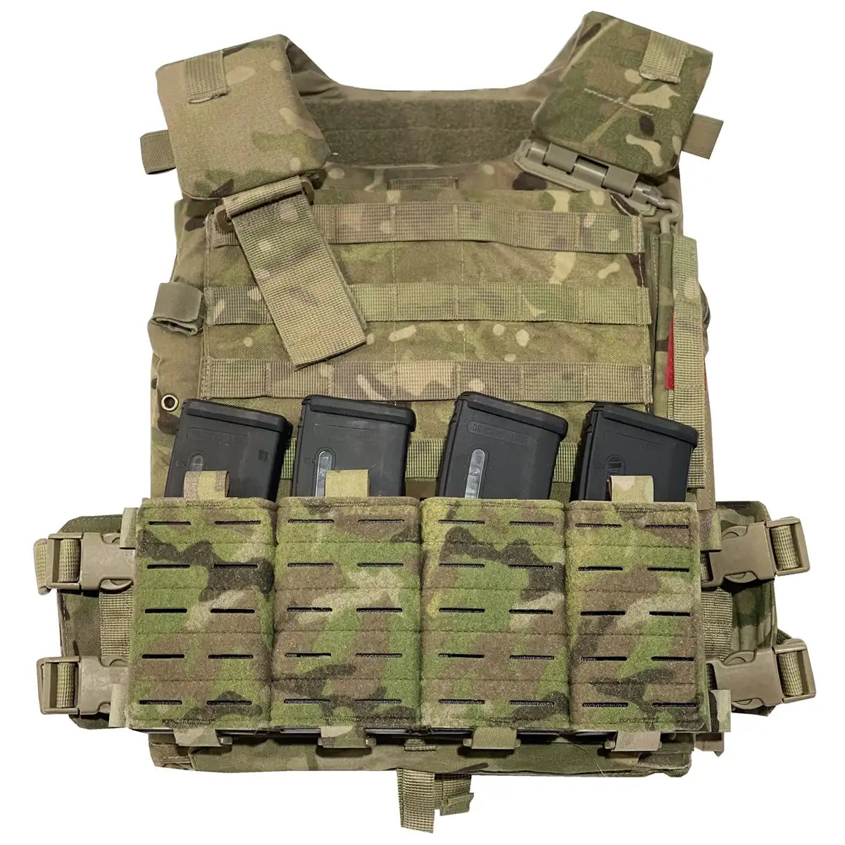 Luminae Virtus Quad Mag Pouch Multicam mounted on Virtus plate carrier, showcasing secure fit and efficient magazine access for military use.