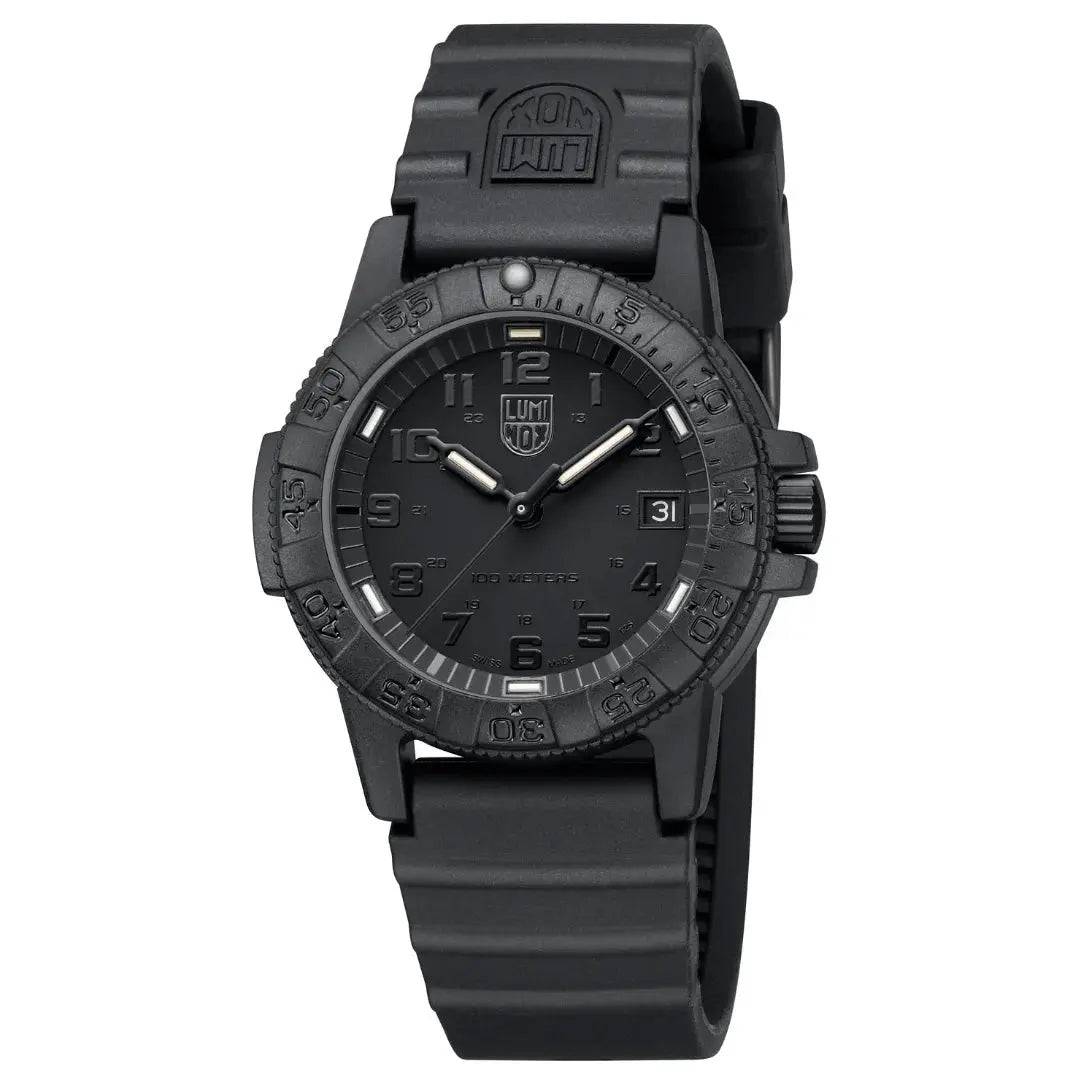 Luminox Leatherback Sea Turtle 0300 Series Watch XS.0301.BO.L with a black rubber strap, bold numerals, and water resistance for adventure-ready wear.