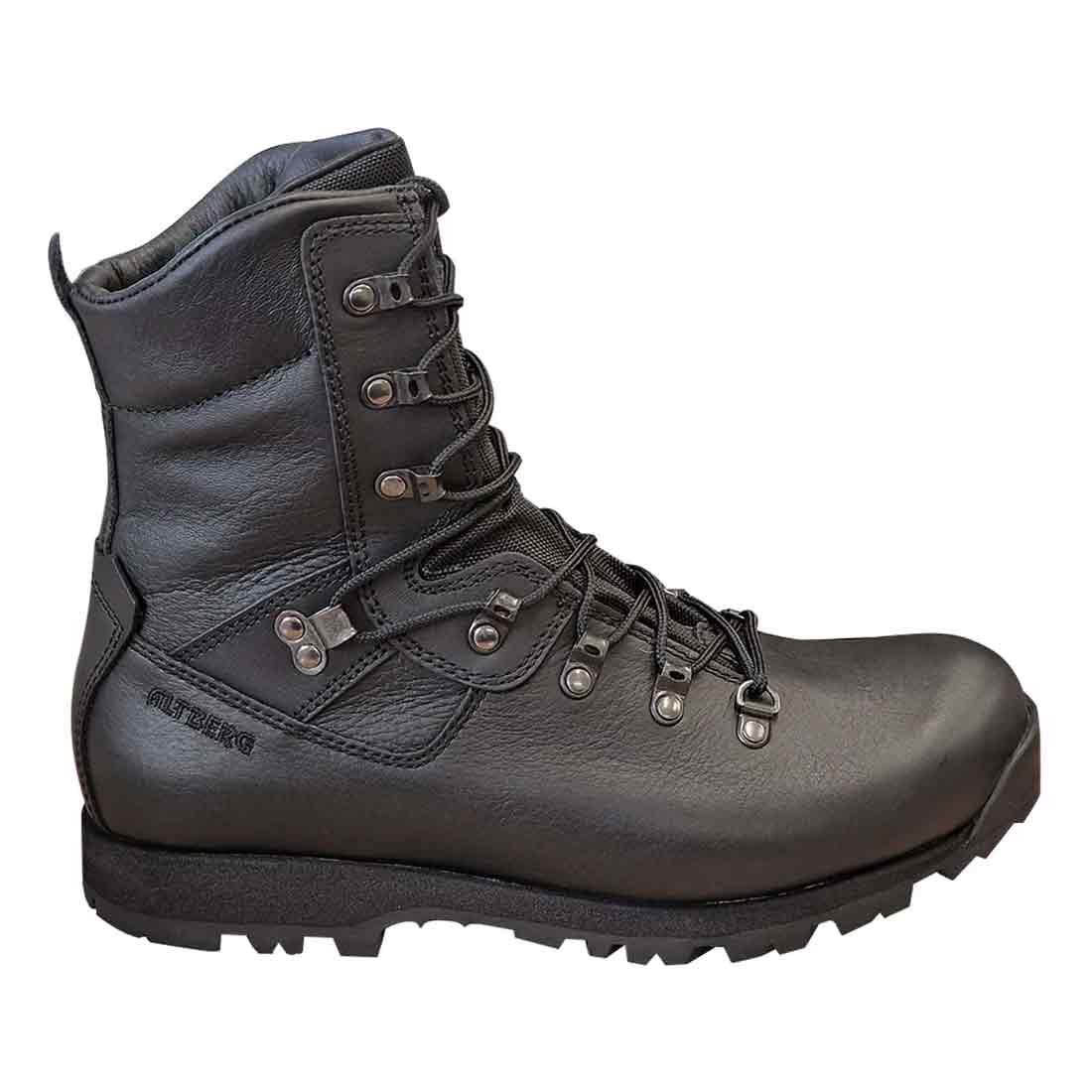 Altberg Tabbing MK3 Black Police Boot with durable leather construction, high ankle support, and secure lace system for law enforcement use.