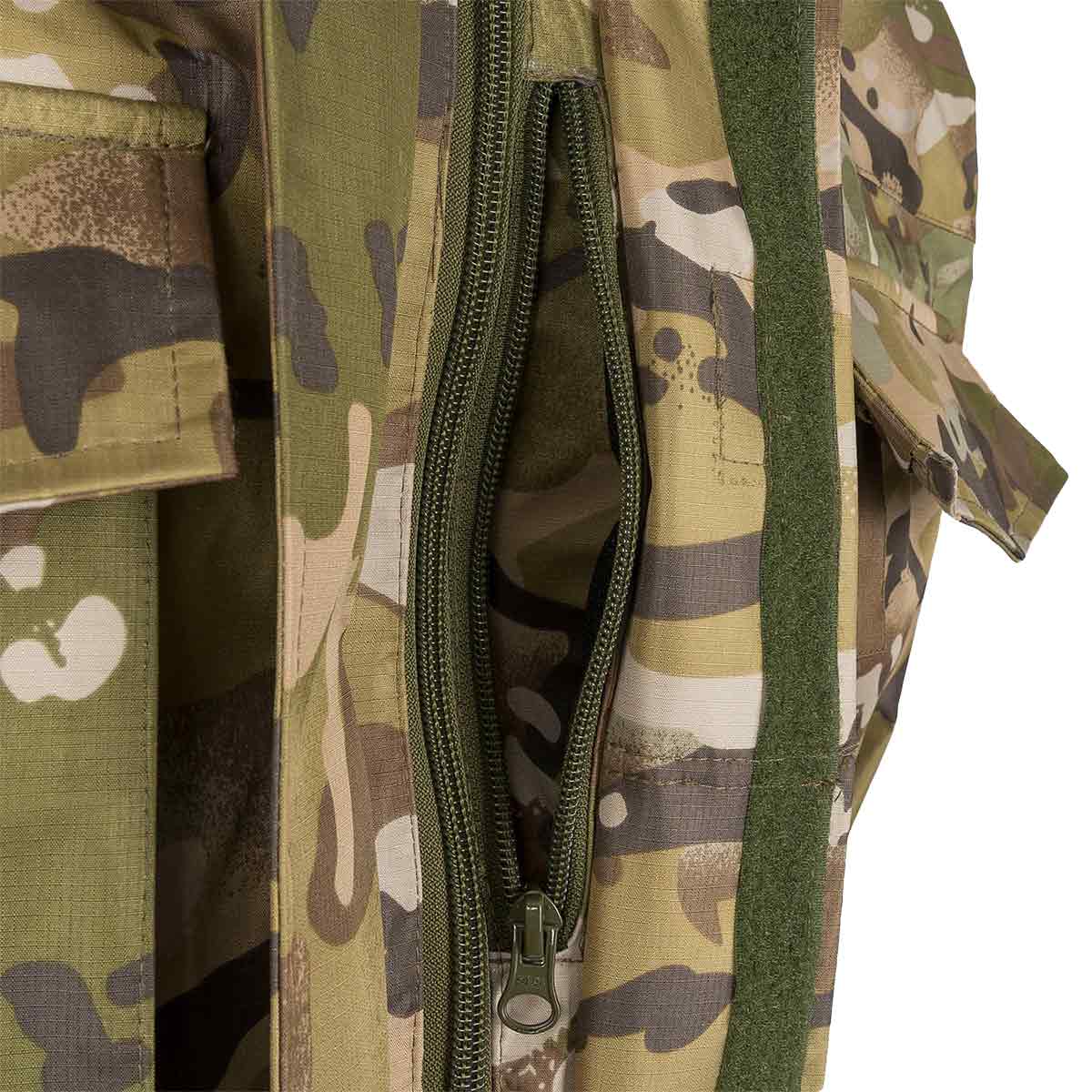 Detailed view of Highlander Typhoon Waterproof Jacket HMTC side zipper, designed for ventilation and ease of wear in outdoor conditions.