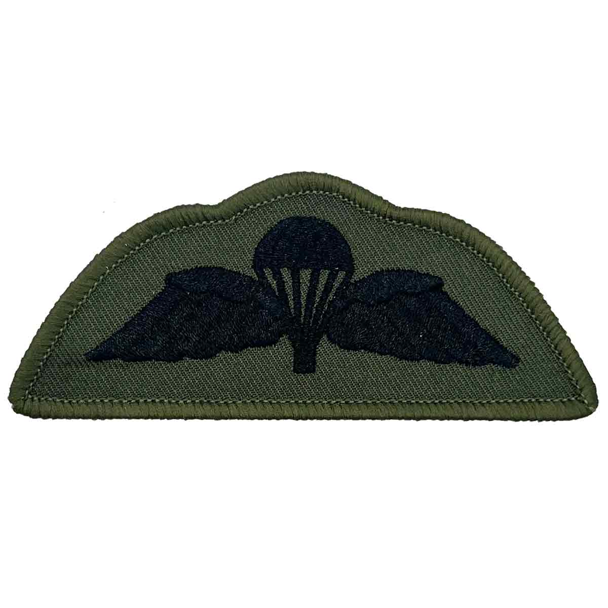 Single subdued black Para Airborne Wings patch with hook & loop backing, regulation military badge by John Bulls.
