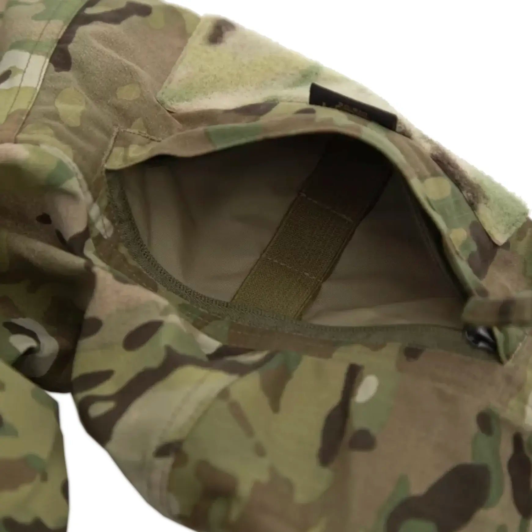 Carinthia Combat Jacket CCJ Multicam with G-LOFT insulation for outdoor wear