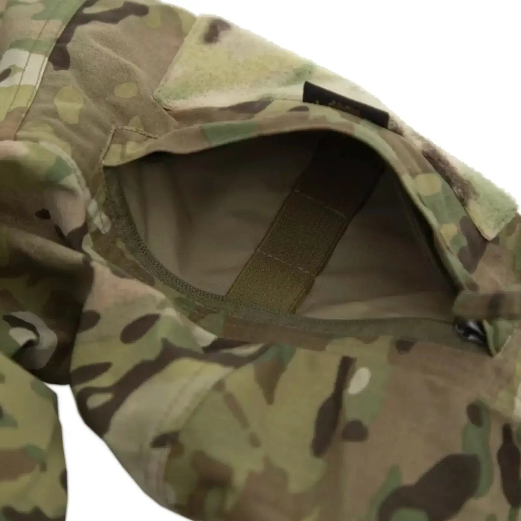 Carinthia Combat Jacket CCJ Multicam with G-LOFT insulation for outdoor wear  from  John Bull Clothing 