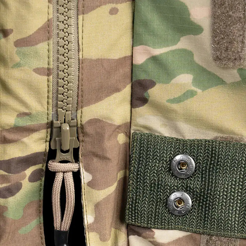 Close-up of Keela Mk6.0 Waterproof Smock Jacket Multicam zipper and fabric details  from  John Bull Clothing 