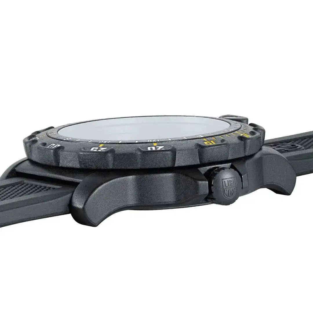 Luminox Recon Point Man 8820 Series Watch 45mm Black XL.8825.H.SET Luminox  from  John Bull Clothing 