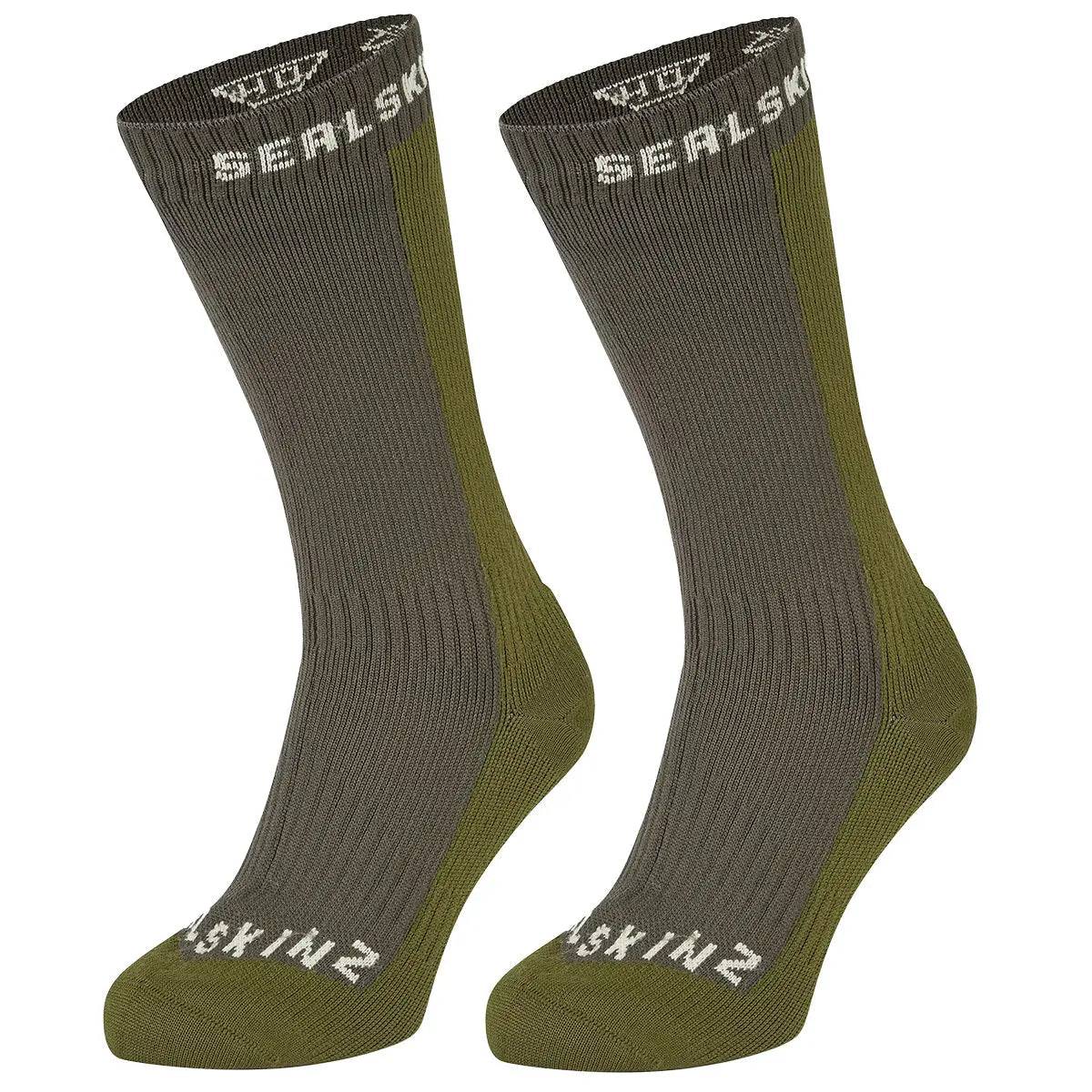 SealSkinz Starston Waterproof Cold Weather Mid Length Socks in olive green, designed for extreme conditions with a durable, insulated, and waterproof construction.