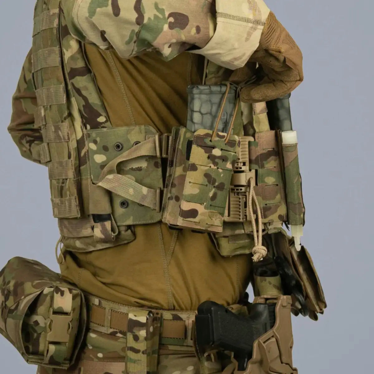 Spectre Single Mag Pouch Multicam with MP2 Insert for weapon accessories