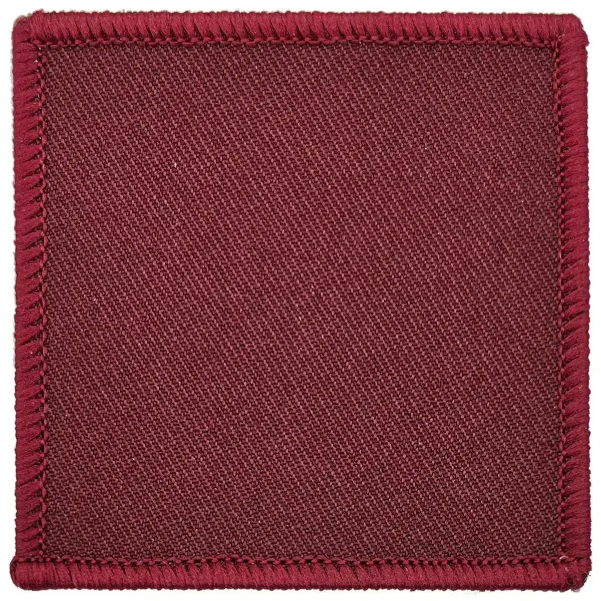 Single maroon Para D-Z TRF 7 x 7 cm iron on patch with overlocked border, regulation pattern for military apparel. 1 Para (Maroon) from  John Bull Clothing 