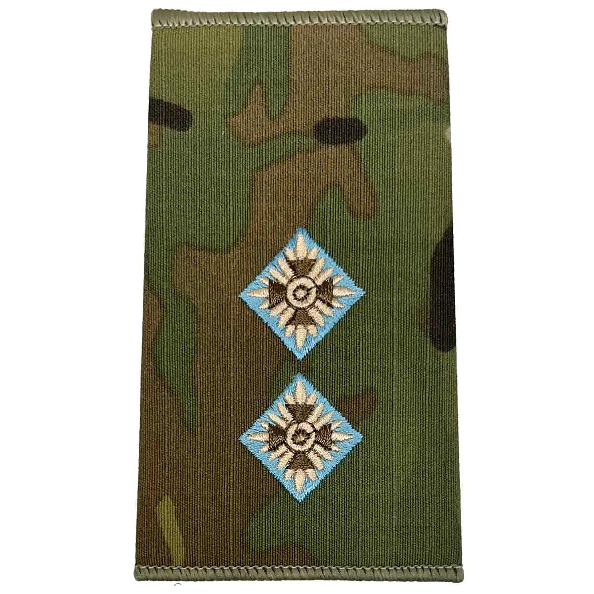 Parachute Regiment Officer Multicam Rank Slide showing two pip insignias, embroidered on a green camouflage Cordura background. LT from  John Bull Clothing 