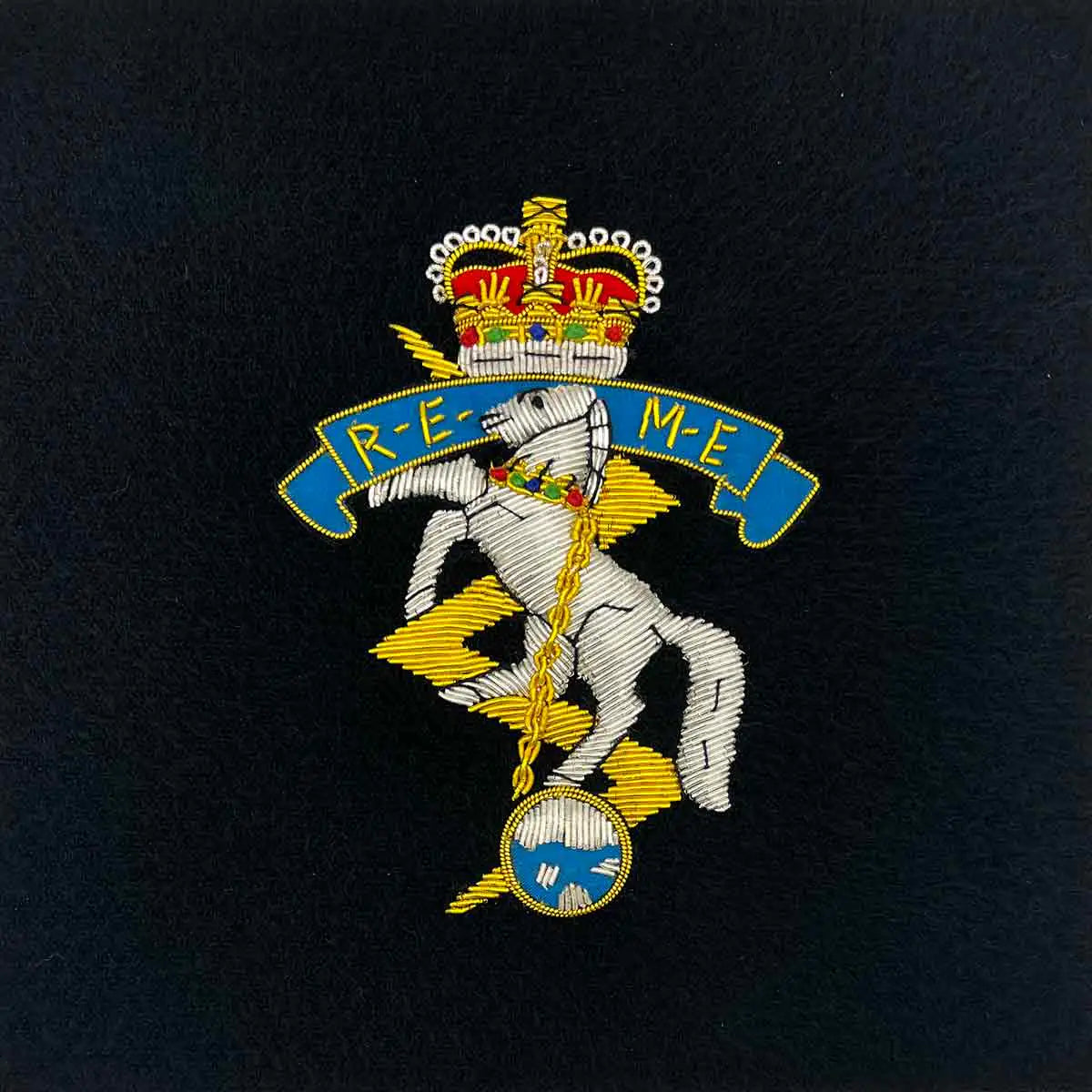 Single Frame Army Presentation with Badge and Plate - John Bull Clothing REME from  John Bull Clothing 