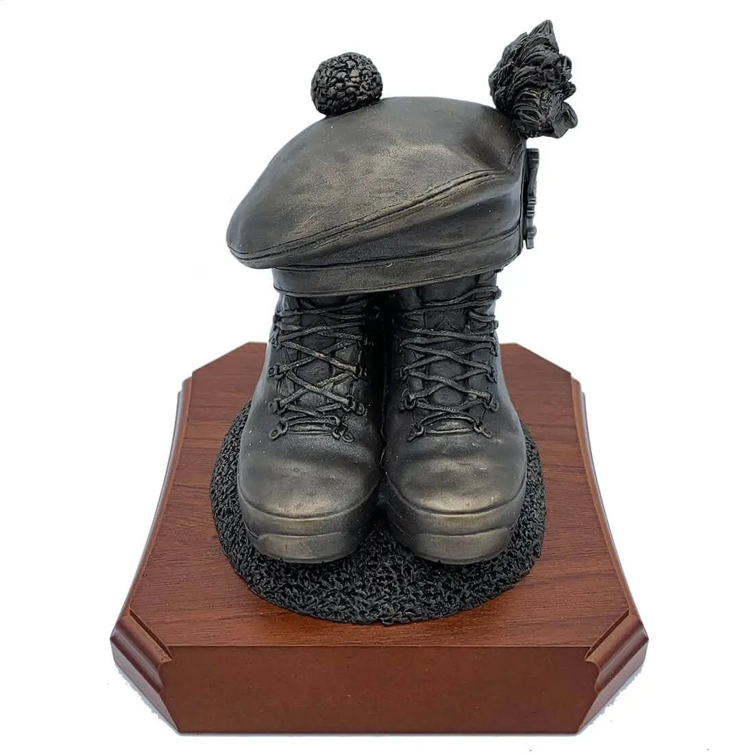 Boots and Tam O'Shanter Statue - John Bull Clothing