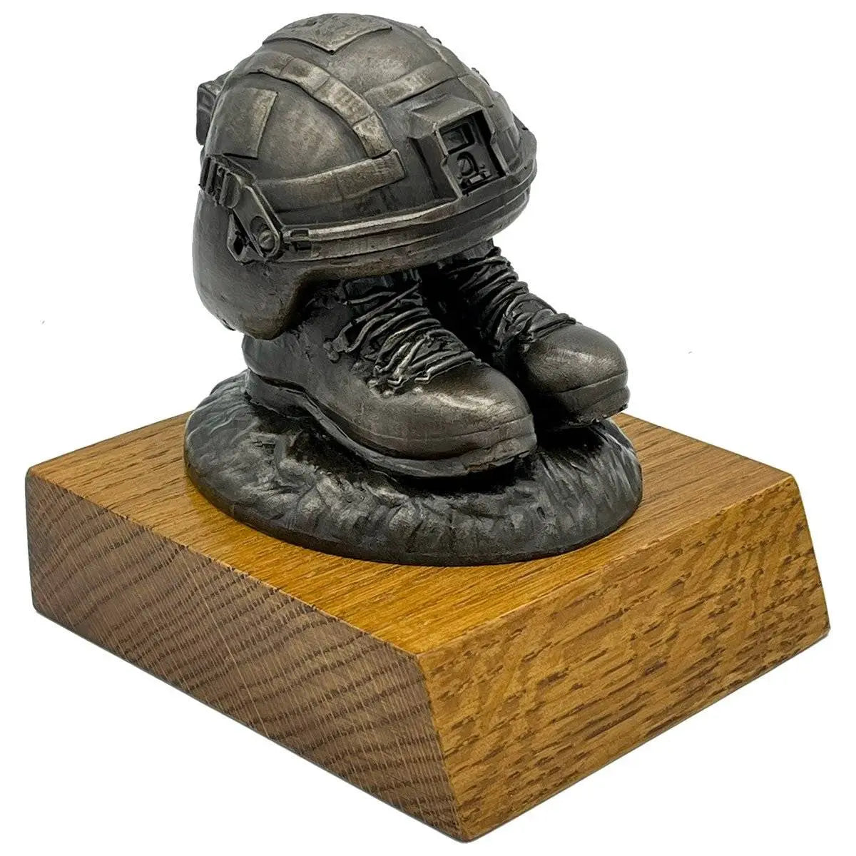 New 2023 Helmet & Boots Bronze Resin Statue - John Bull Clothing